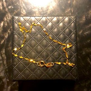 Thin 18K Gold Bracelet